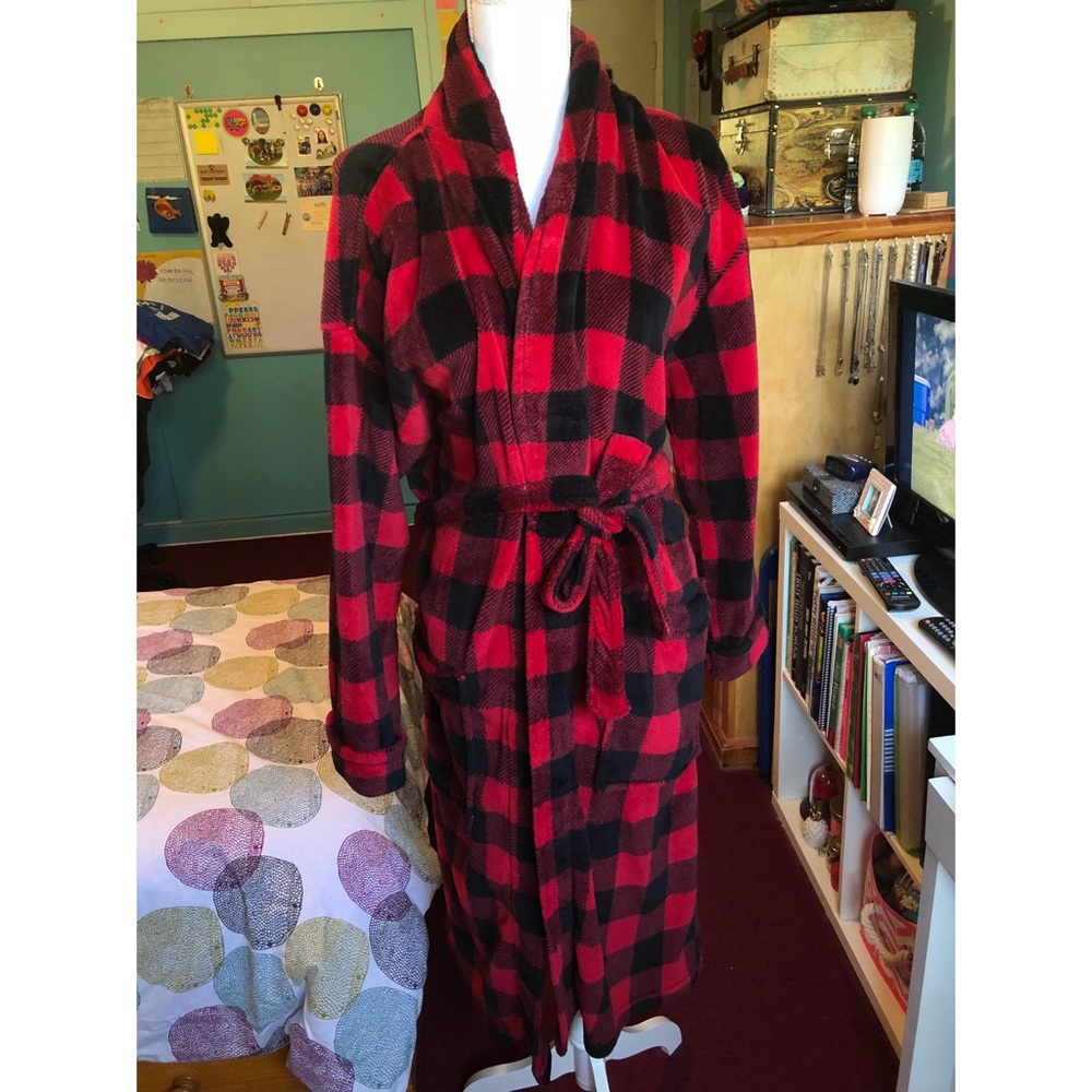 Black and red checkered robe